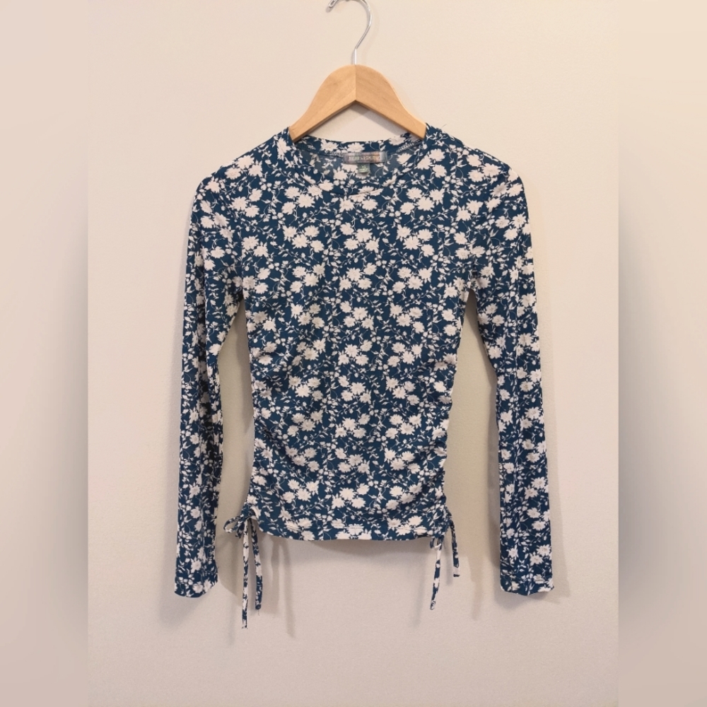 Good Luck Gem long sleeved, rouched side top with side pull ties.